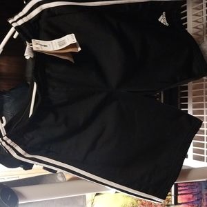 BRAND NEW ADIDAS SHORTS M